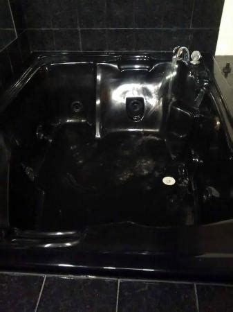 garden inn and suites kokomo.